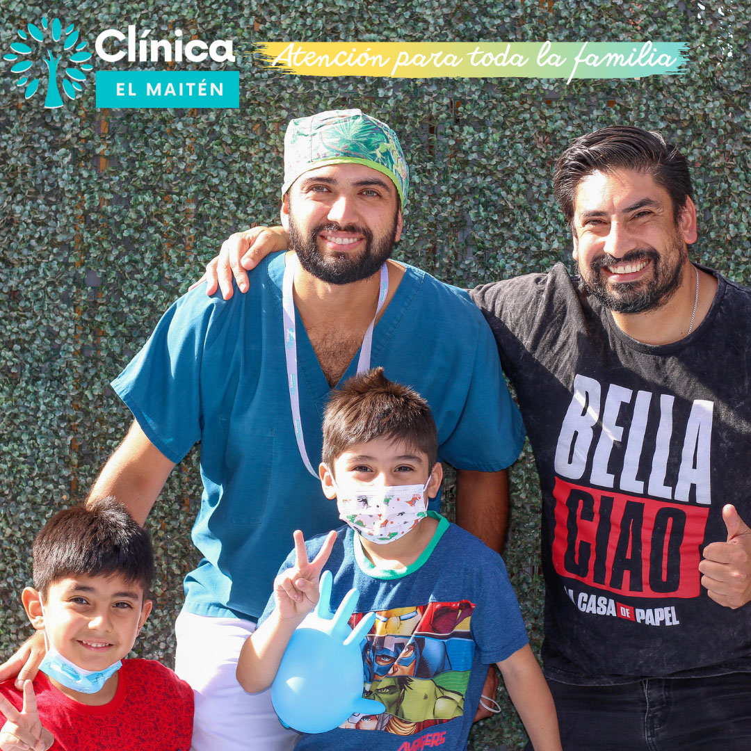 atencion familiar en clínica dental en colina